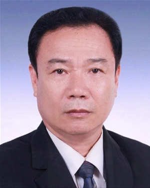 唐照清（党总支书记、校长）