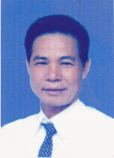 郑盛焕（党支部书记、副校长）